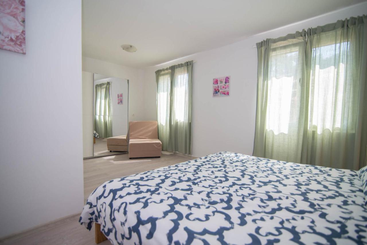 Ivana C6 Veli Losinj Exterior photo